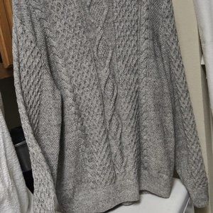 Men's large gray knit sweater